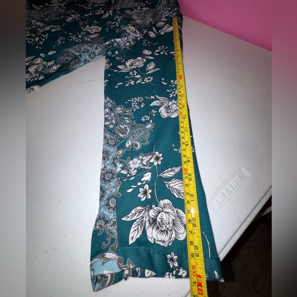 Roaman's Green Asymmetrical Long Sleeve Tunic - Picture 11 of 15